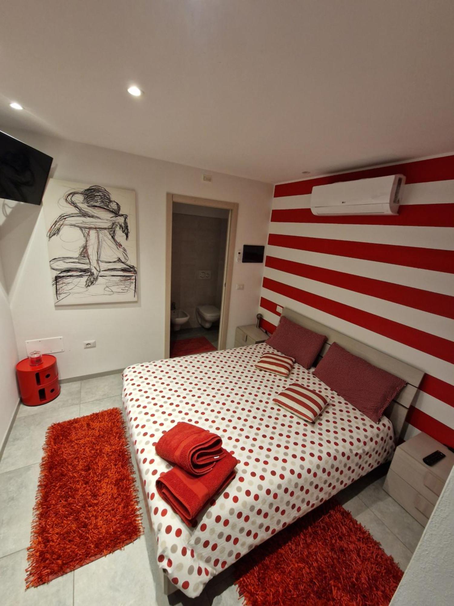 Casa Rosso Blu Bed & Breakfast โซริโค ภายนอก รูปภาพ
