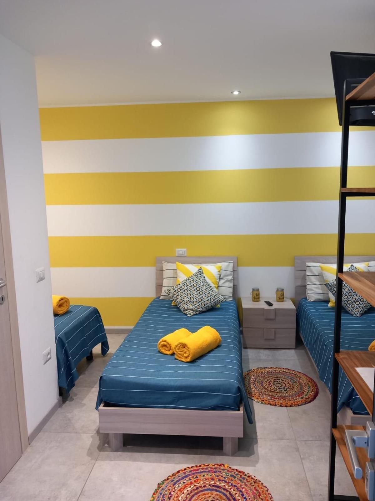 Casa Rosso Blu Bed & Breakfast โซริโค ภายนอก รูปภาพ